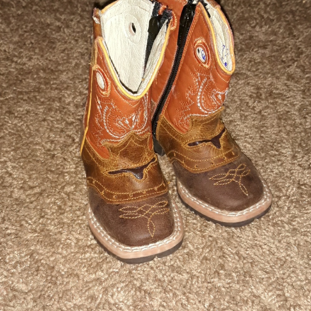 Brand new never worn baby boots